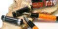 delta_dv_original_oversize_14kt_nib_fountain_pens_uncapped