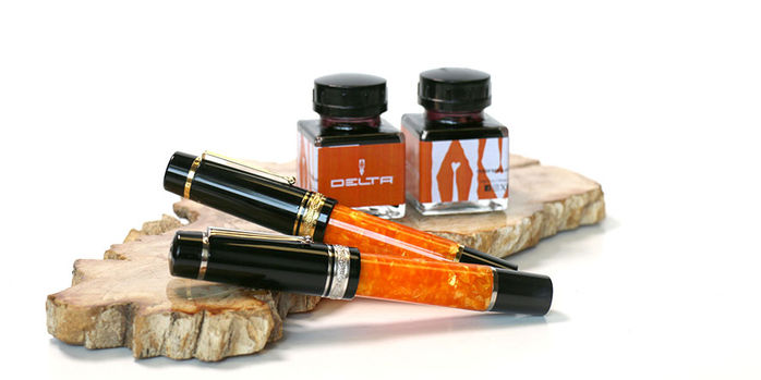 delta_dv_original_oversize_14kt_nib_fountain_pens_with_inks