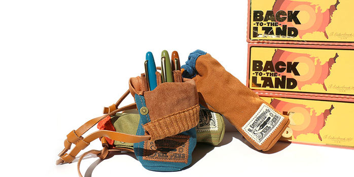 esterbrook_back_to_the_lands_2go_cups_with_pens