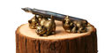 sweet_and_sassy_brassy_cat_pen_rests_all_3