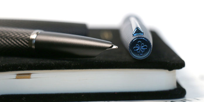 diplomat_viper_fountain_pens_cap
