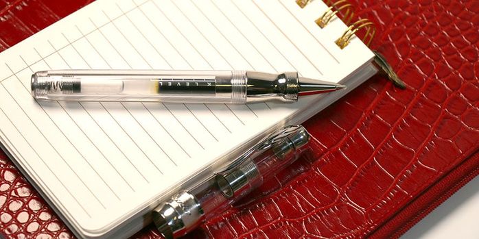pineider_lgb_classic_demo_rollerball_uncapped