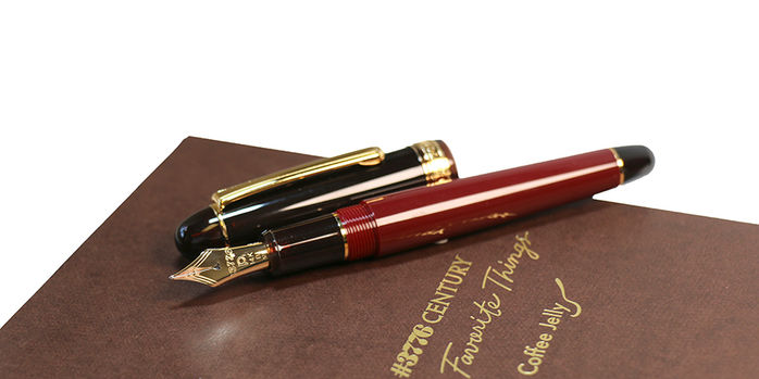 platinum_3776_favorite_things_coffee_jelly_fountain_pen_on_pen_box