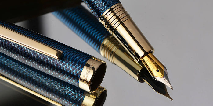 laban_gloria_fountain_pen_blue