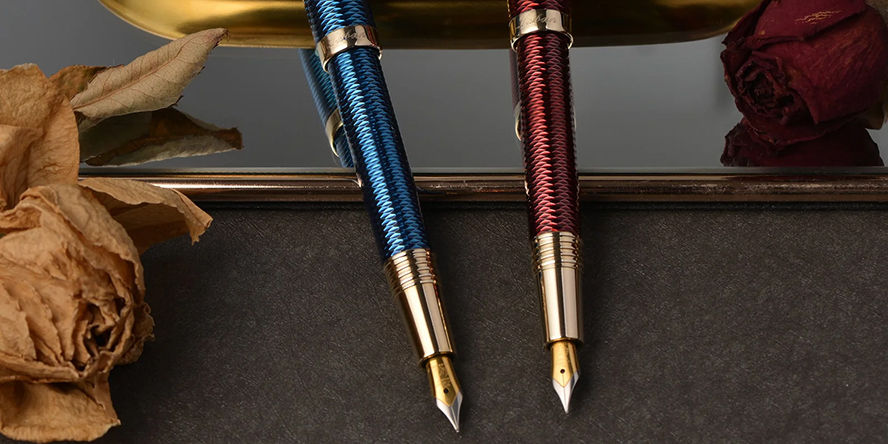 Laban Gloria Fountain Pens laban_gloria_fountain_pens_posted