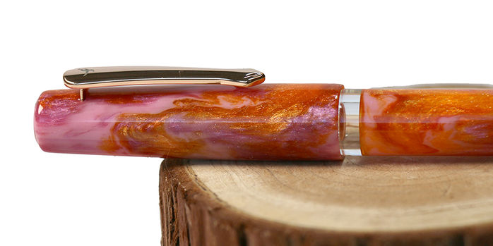 nahvalur_schuylkill_breast_cancer_awareness_fountain_pen_cap_up_close