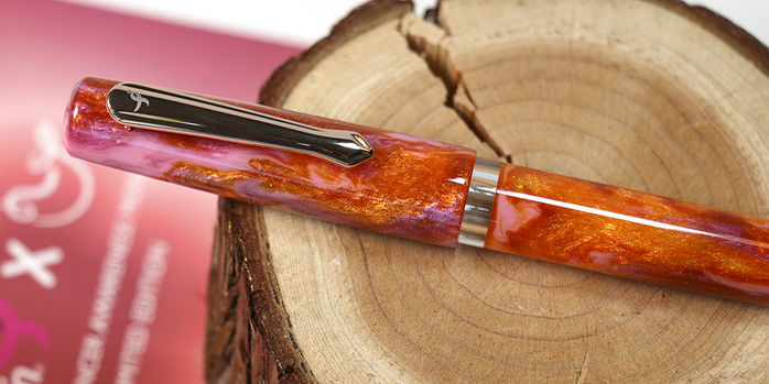 nahvalur_schuylkill_breast_cancer_awareness_fountain_pen_capped