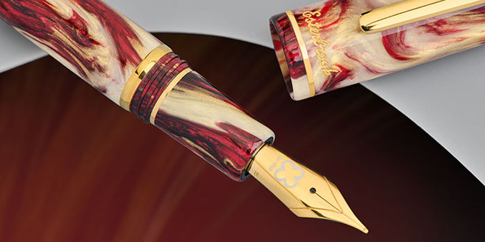 esterbrook_estie_king_of_the_night_fountain_pen_uncapped