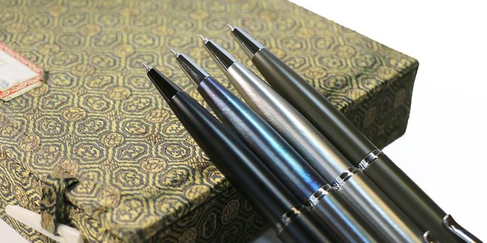 monteverde_dakota_liquid_ink_gel_rollerball_pens_posted_on_box