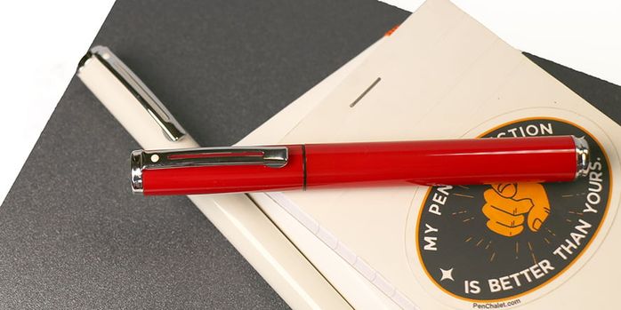 sheaffer_pop_fountain_pens_capped