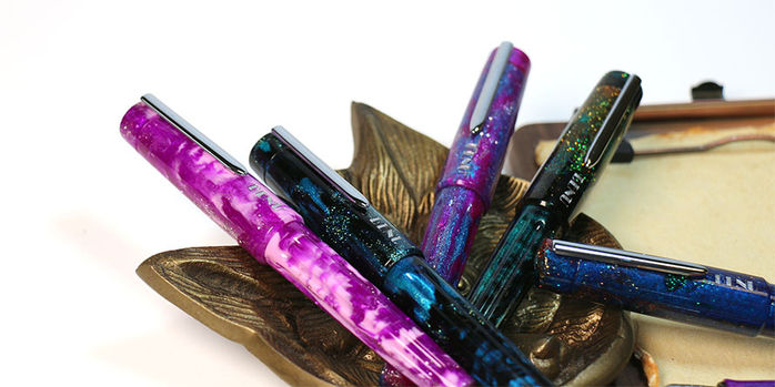 benu_daily_mate_fountain_pens_in_fox_dish