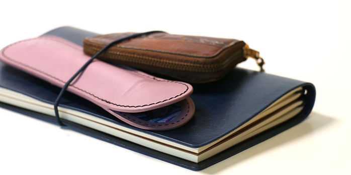 dee_charles_designs_single_pen_sleeves_pastel_collection_in_notebook
