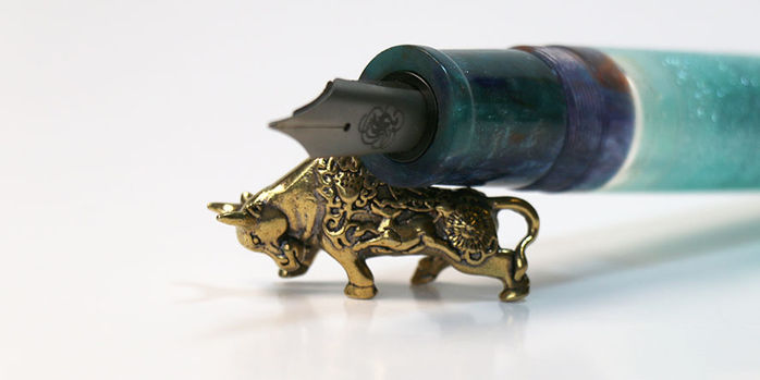 sassy_brassy_bull_pen_rest_with_hinze_b46_konig_fountain_pens