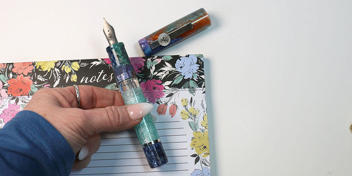 hinze_b46_konig_port_of_portland_pen_chalet_edition_fountain_pens_in_hand
