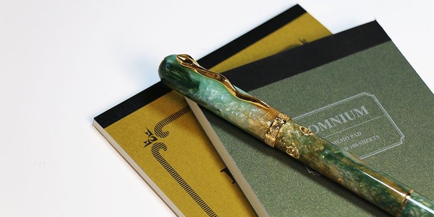 Nahvalur (Narwhal) Pen of the Year: Snake Fountain Pens