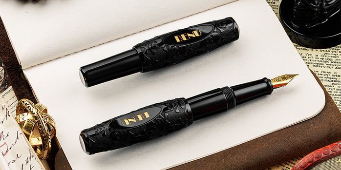benu_pixie_jolly_roger_fountain_pen