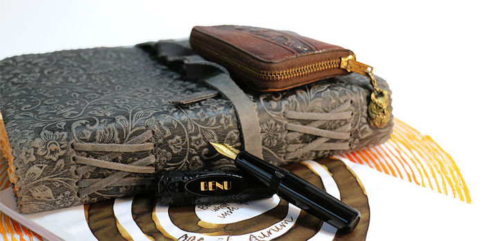 benu_pixie_jolly_roger_fountain_pens_uncapped