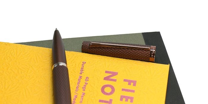 diplomat_viper_brown_rolllerball_pen_uncapped