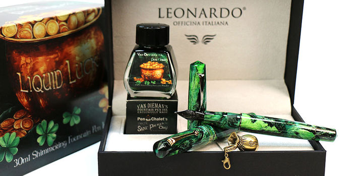 leonardo_x_van_diemans_liquid_luck_boxed_sets_closeup