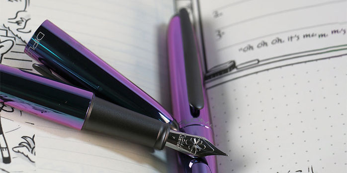 diplomat_funky_aero_fountain_pens_nib_one_uncapped
