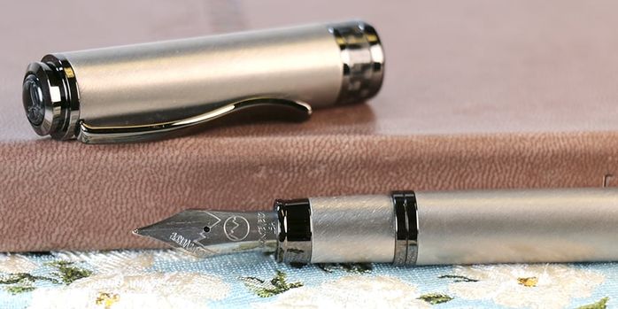 monteverde_innova_titanium_fountain_pen_nib