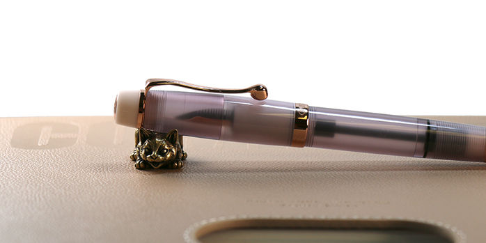 opus_88_2025_harmony_fountain_pen_capped