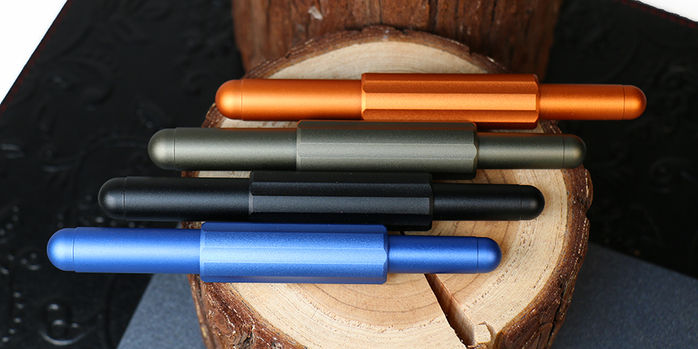 monteverde_axis_fountain_pens_on_wood