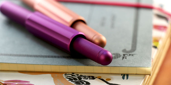 monteverde_axis_matte_purple_and_matte_champagne_fountain_pens_capped