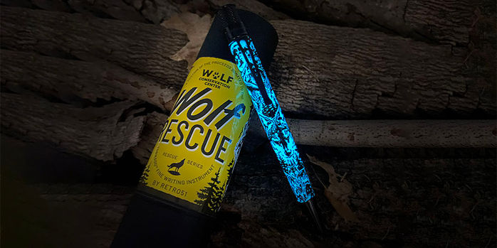 retro_51_rescue_wolf_ballpoint_pen_glow_in_the_dark_gid