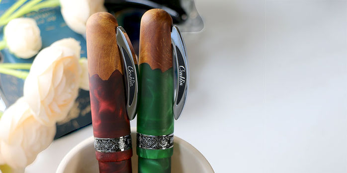 conklin_spectra_fusion_limited_edition_fountain_pens_burgundy_and_green