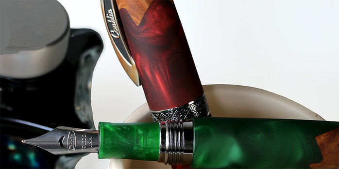 conklin_spectra_fusion_limited_edition_fountain_pens_burgundy_and_green_nib