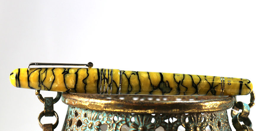 Delta Rediscover Pompeii 2025 Limited Edition  Fountain Pens delta_rediscover_pompei_fountain_pens_capped