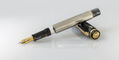 OMAS_Cobra_fountain_pen_resting_on_cap