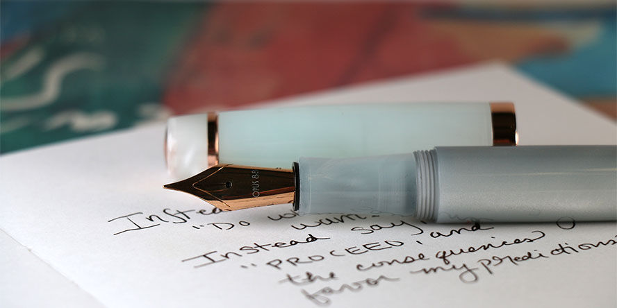 Opus 88 2026 Cloud Dancer Harmony  Fountain Pens opus_88_2026_cloud_dancer_the_harmony_fountain_pens_writing_sample