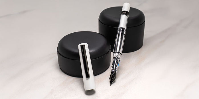 Monteverde_Limited_Edition_MP1_White_Lotus_uncapped