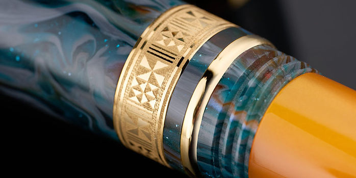 Delta_Indigenous_Peoples_Bajau_fountain_pen_gold_band