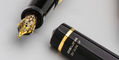 delta_dv_glow_up_fountain_pens_nib_and_cap_closeup