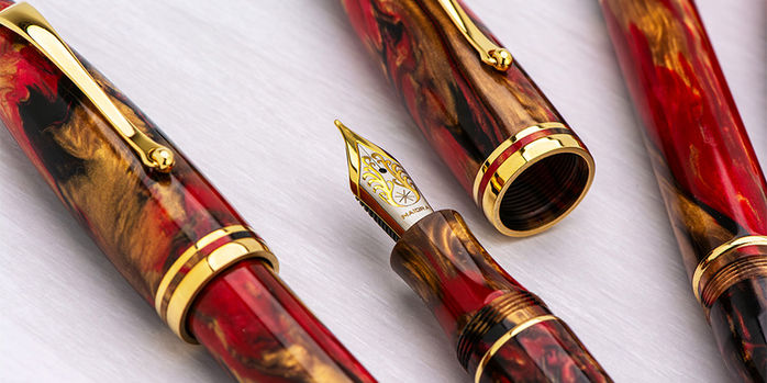 maiora_ultra_ogiva_golden_rule_fountain_pens_and_cap