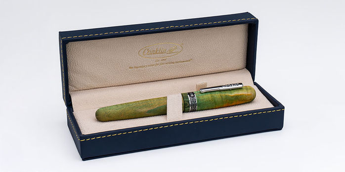 conklin_1898_stablized_wood_fountain_pens_green_case