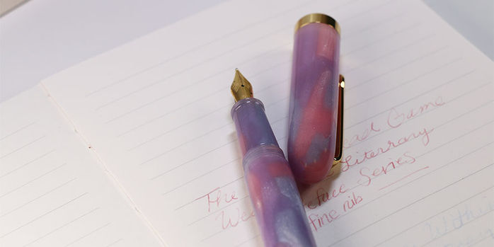 wearingeul_literature_preface_series_fountain_pens_on_lined_paper