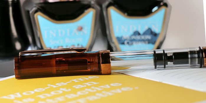 Twsbi_Root_Beer_pen_cap_zoom