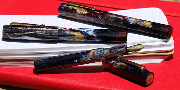 hinze_freedom_250_exclusive_limited_edition_fountain_pens_outside