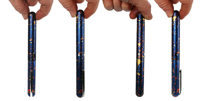 nahvalur_nautilus_fireworks_fountain_pens_like_sparklers_on_the_beach_in_an_anime