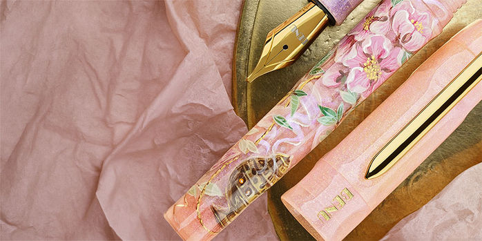 benu_handpainted_talisman_fountain_pens_peach_blossom_closeup