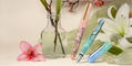 benu_handpainted_talisman_fountain_pens_white_lily_and_peach_blossom_one_uncapped