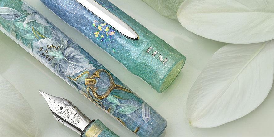 Benu Hand Painted Talisman  Fountain Pens benu_handpainted_talisman_fountain_pens_white_lily_closeup