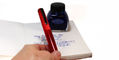 tom_hessin_charles_fountain_pens_holding_pen
