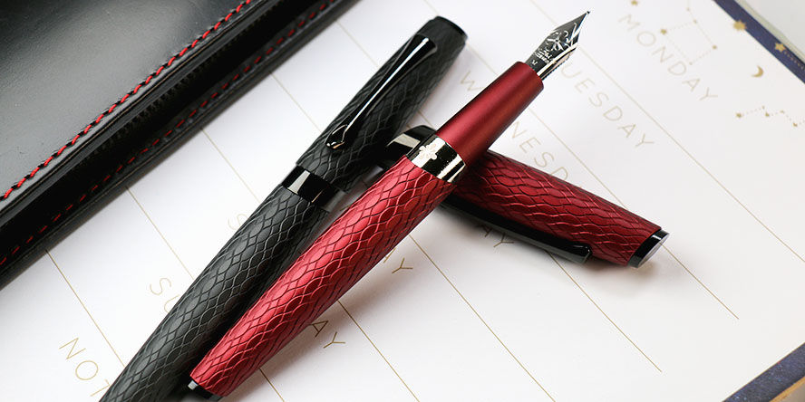 Diplomat Cobra Fountain Pens diplomat_cobra_fountain_pen_uncapped
