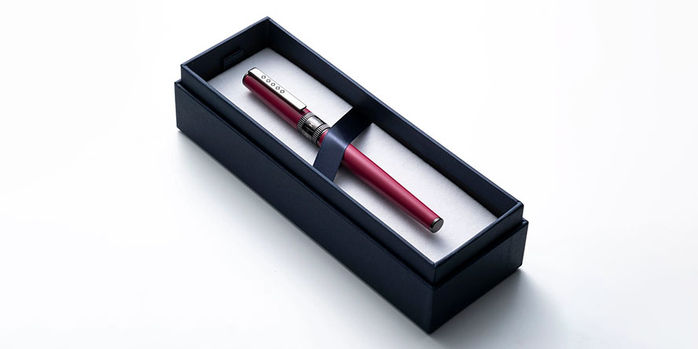 Tom_Hessin_Rebel_collection_rollerball_pen_jeweller