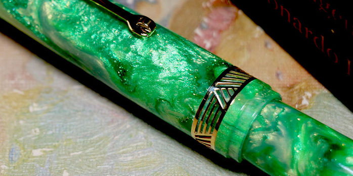 leonardo_x_wearingeul_pixie_box_set_momento_magico_limited_edition_pixie_fountain_pens_center_ring